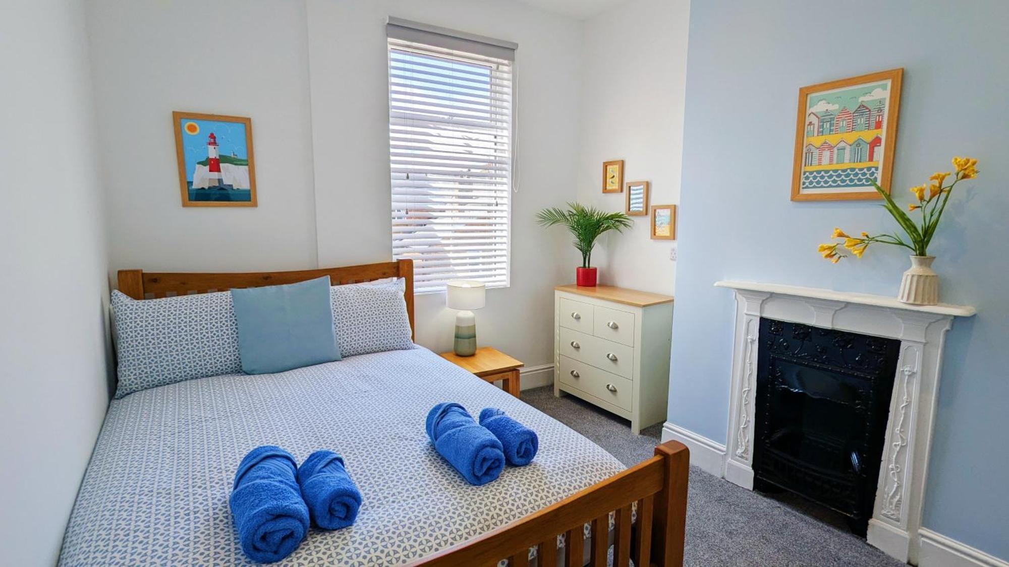 Villa Sea Breeze House Scarborough Esterno foto